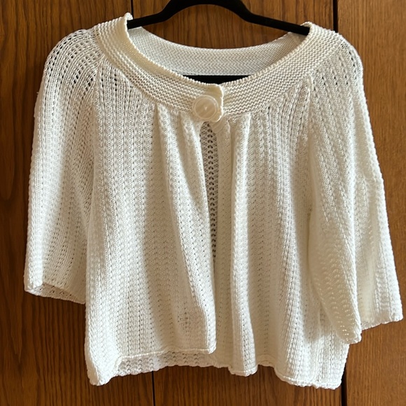 Dress barn PL creamy white sweater. - Picture 3 of 5